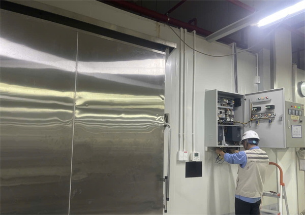 Công việc mở rộng kho lạnh ở tầng 1 nhà máy 1 mở rộng tại MKVC