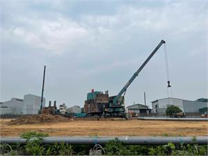 Công việc ép cọc cho nhà máy số 4 tại MKVC